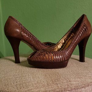 Guess by Marciano brown peep toe heels 6.5